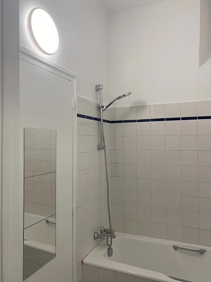 Spacious Apartment Next To Place Vendome باريس المظهر الخارجي الصورة
