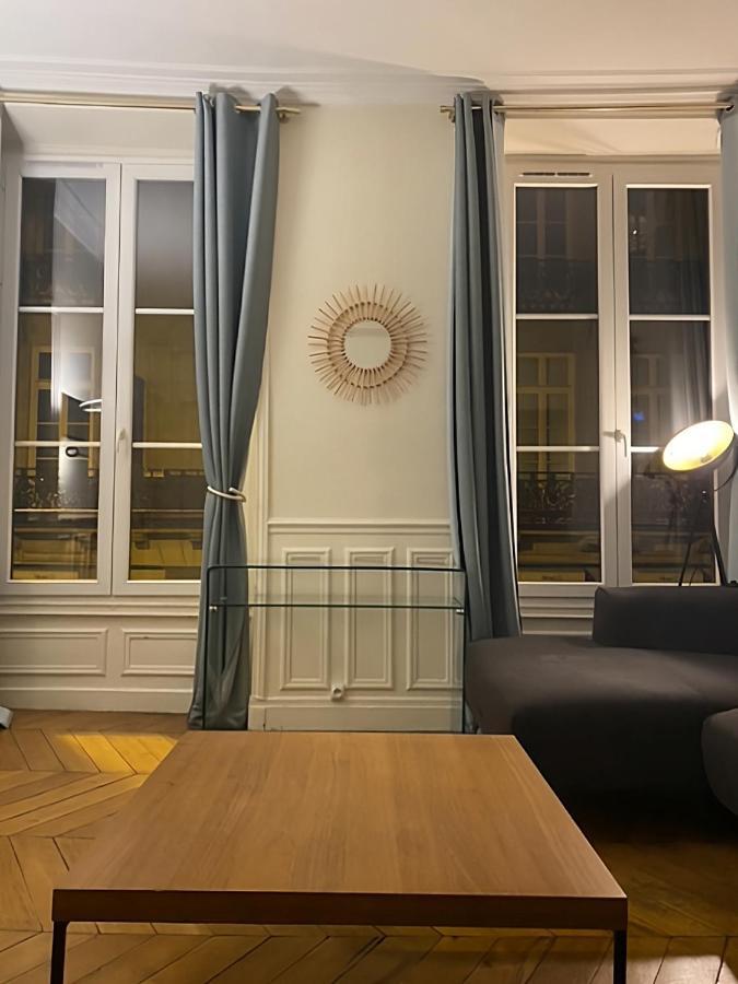 Spacious Apartment Next To Place Vendome باريس المظهر الخارجي الصورة