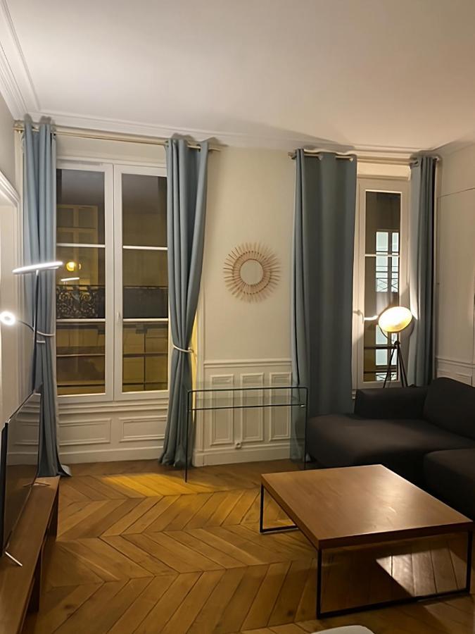 Spacious Apartment Next To Place Vendome باريس المظهر الخارجي الصورة