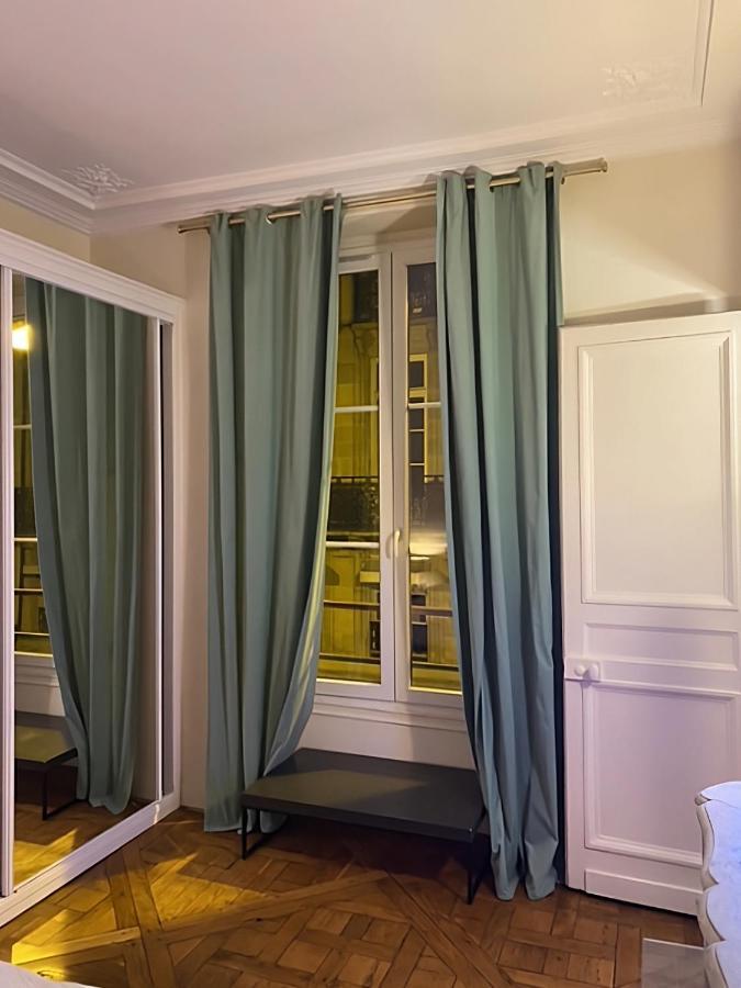 Spacious Apartment Next To Place Vendome باريس المظهر الخارجي الصورة